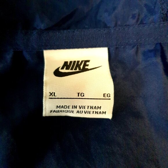 Nike Boys XL Hooded Windbreaker Blue Lightweight Jacket Sporty Reflective Stripe - Picture 5 of 6